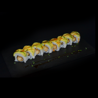 Uramaki pollo
