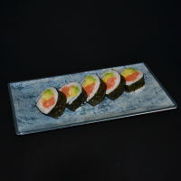 Futomaki salmón y
aguacate